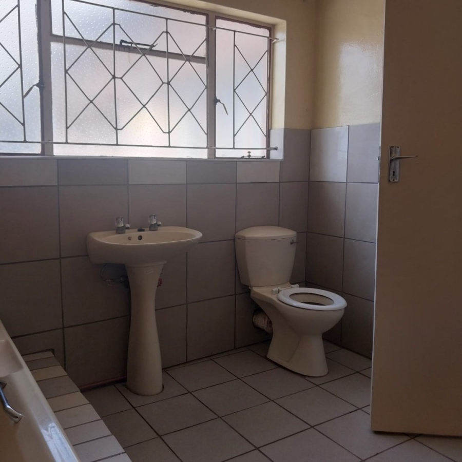 5 Bedroom Property for Sale in Diamant Park Northern Cape